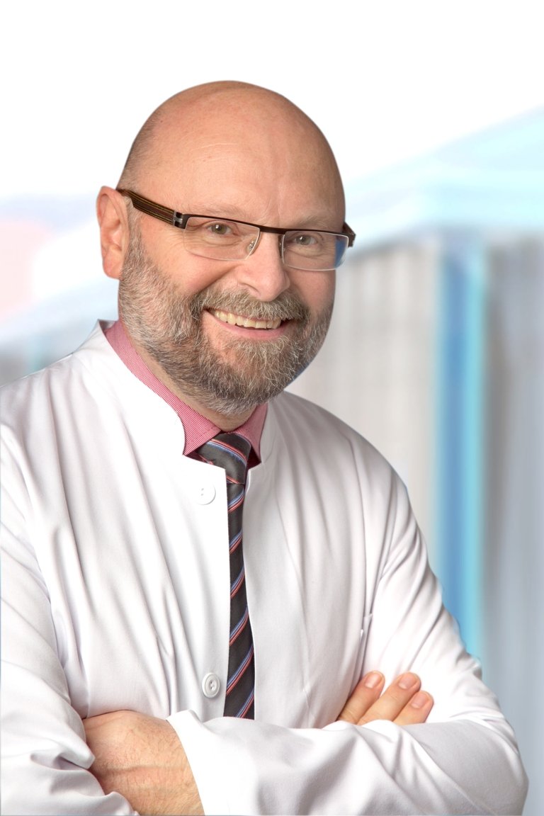 Unter Deutschlands Topmedizinern: FOCUS-Auszeichnung für Prof. Dr. Anton Scharl