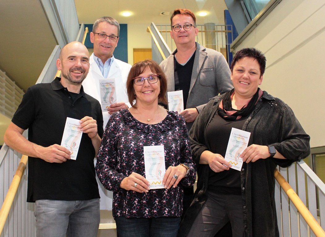 Geschwollene Beine richtig behandeln