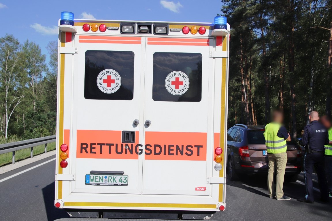 Wegen Alkohol: 12.000 Euro Schaden bei Auffahrunfall