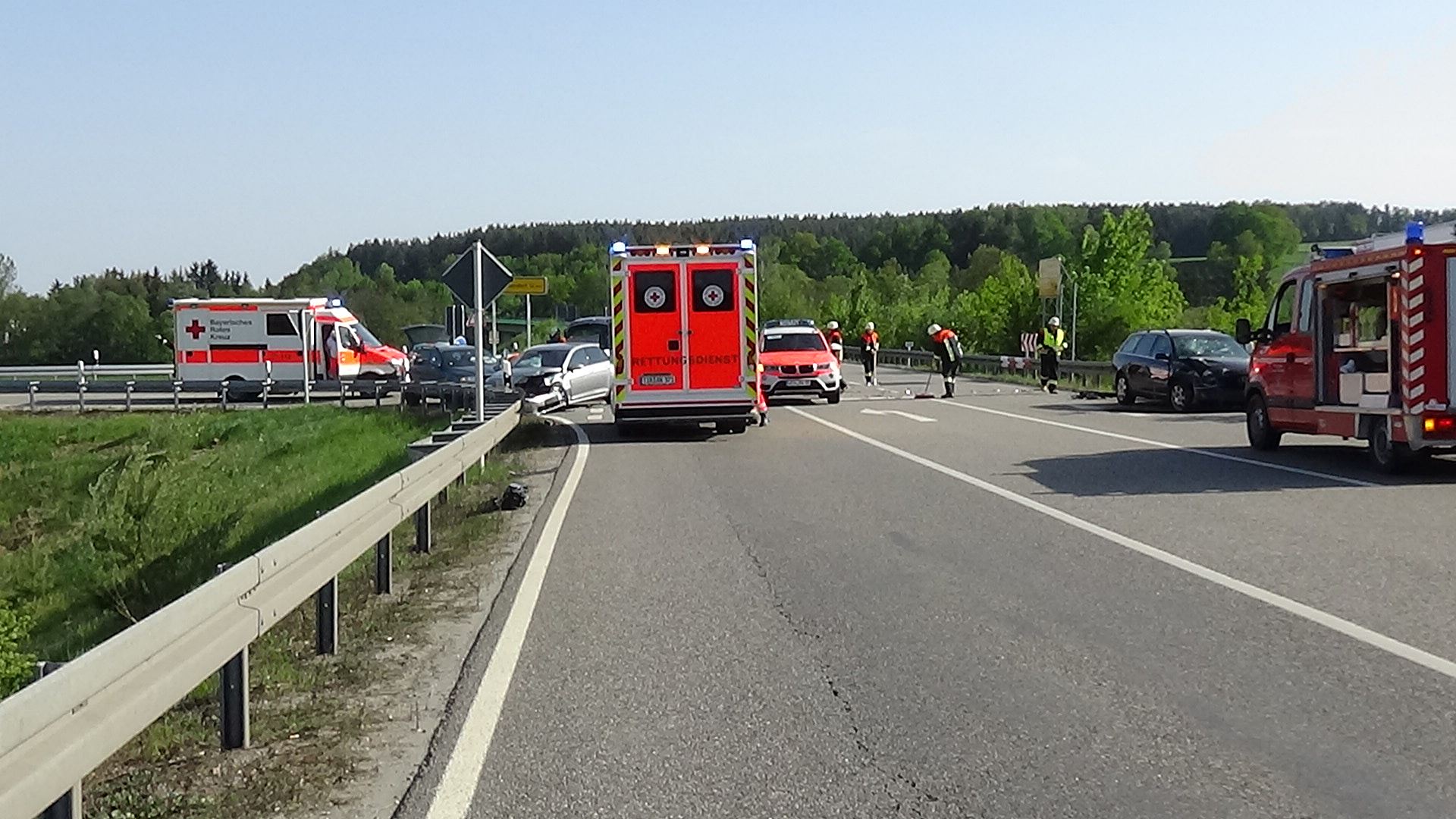 [Update] Autounfall B299 bei Zessau – drei Verletzte
