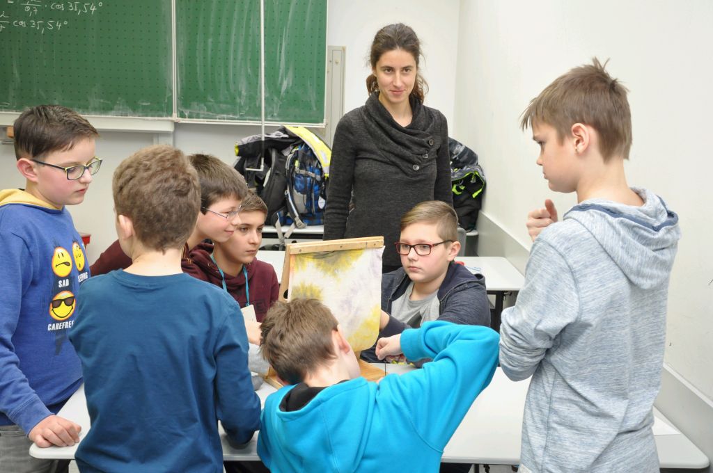 Schüler der Hans-Scholl-Realschule feilen bei der „Technik-Rallye“ an ihrer Berufsorientierung