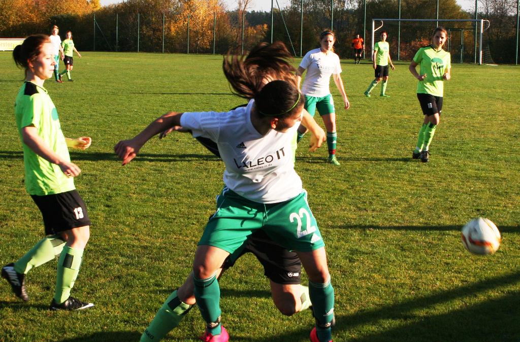 Neudorfer Frauen verlieren Heimspiel