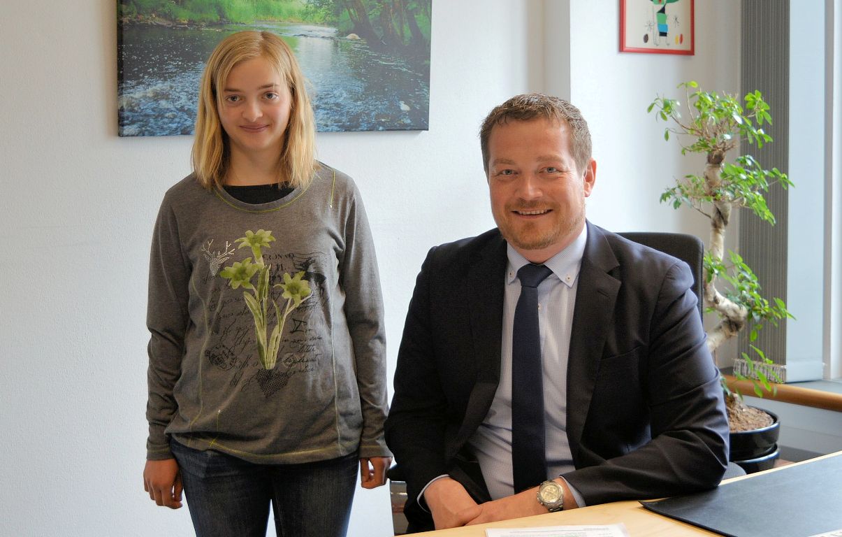 Girlpower: MdB Uli Grötsch fördert Politiknachwuchs