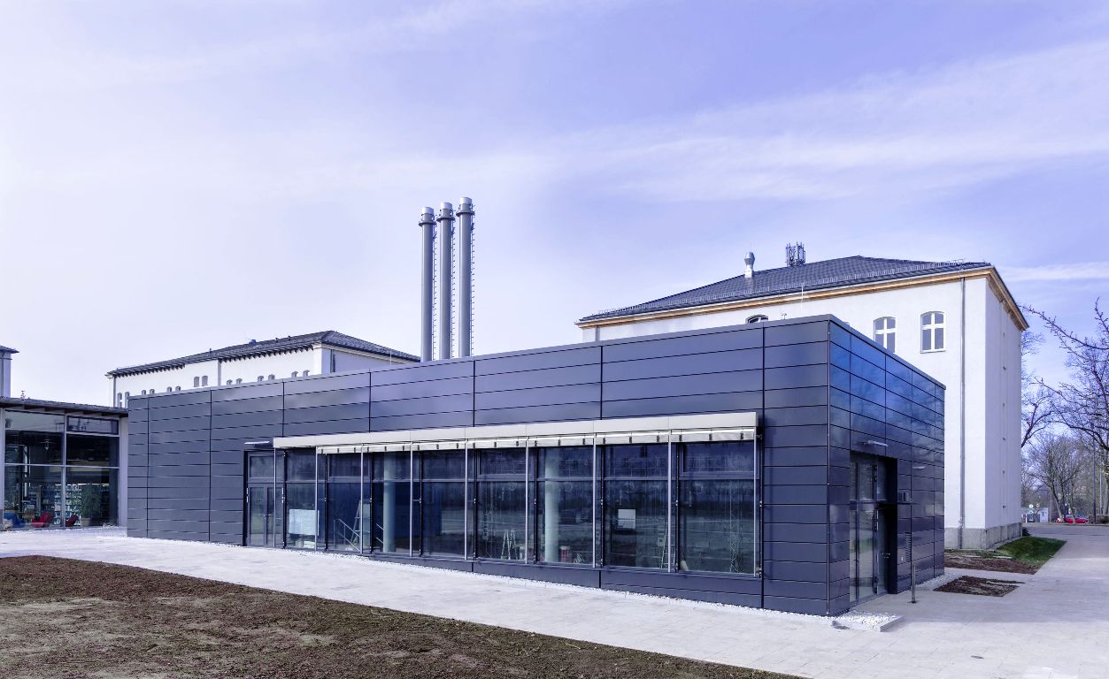 Minister Ludwig Spaenle eröffnet Technikum für Kraft-Wärme-Kopplung an der OTH