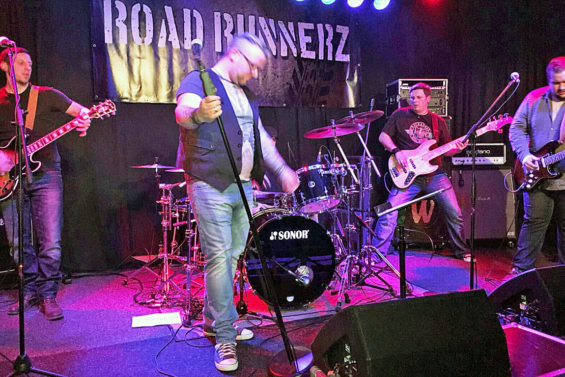 Rock-Doppelpack begeistert im Salute
