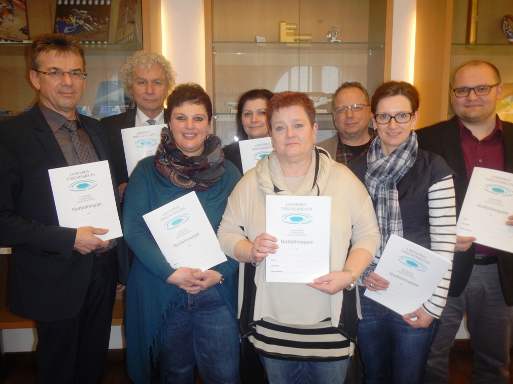 Seniorenfachstelle Tirschenreuth: Vorstellung der Notfallmappe