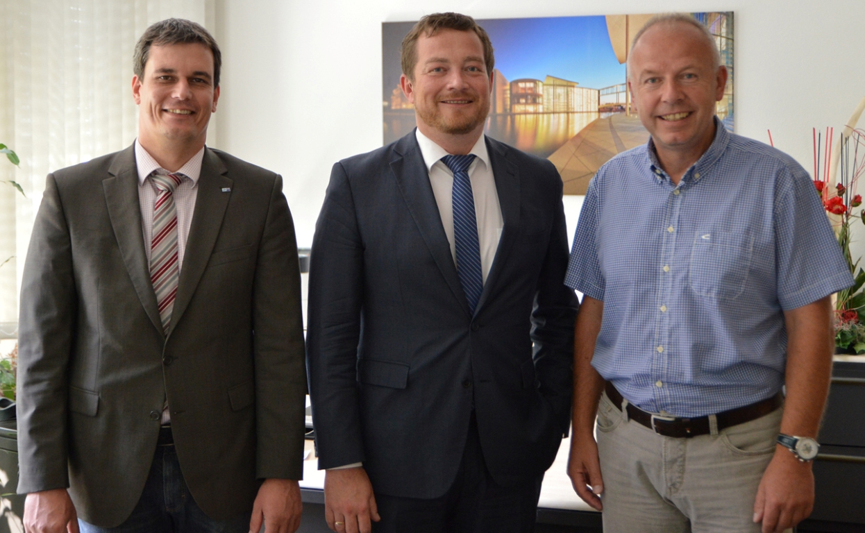 IHK-Gremium stellt sich bei MdB Uli Grötsch vor