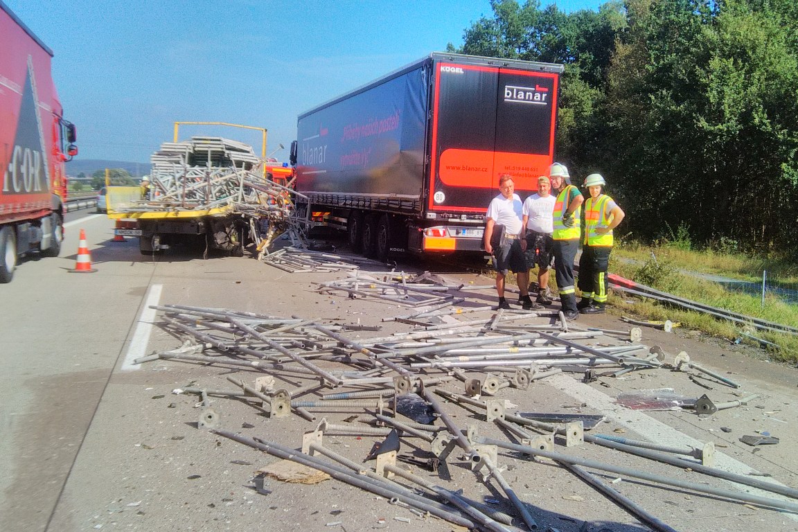 Schwerer Folgeunfall auf der A93