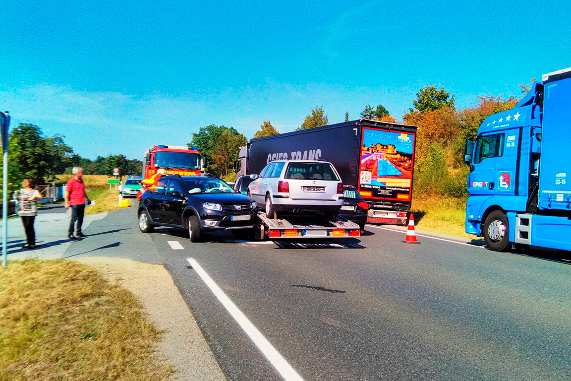 Unfall bei Altenstadt auf der B22