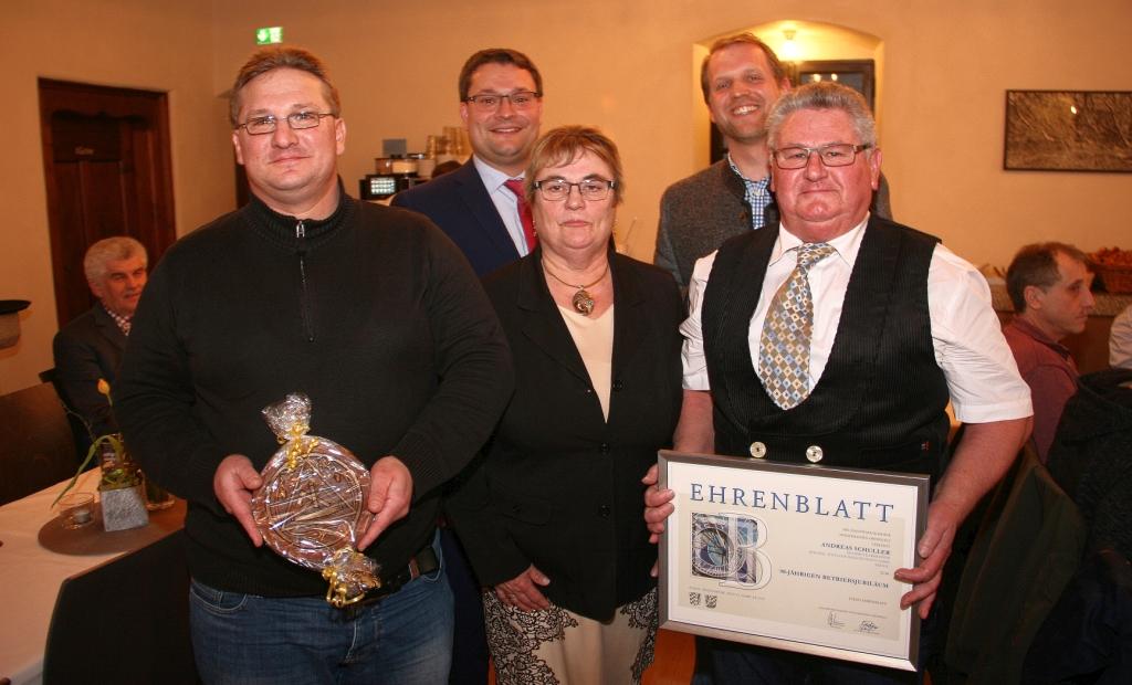 Albert Schuller aus Wiesau: Meister, Obermeister und jetzt Ehrenobermeister