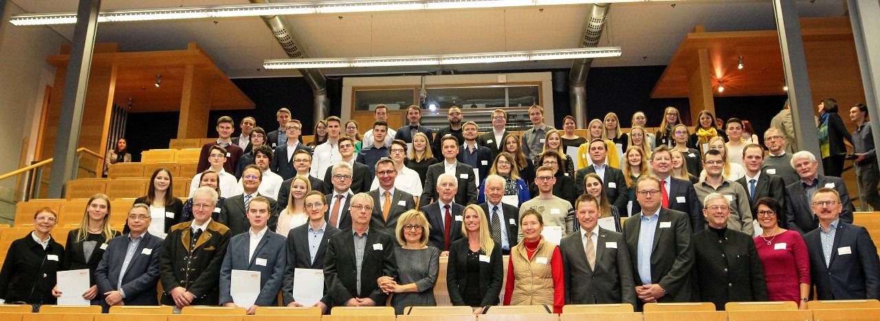 OTH Amberg-Weiden vergibt 47 Deutschlandstipendien