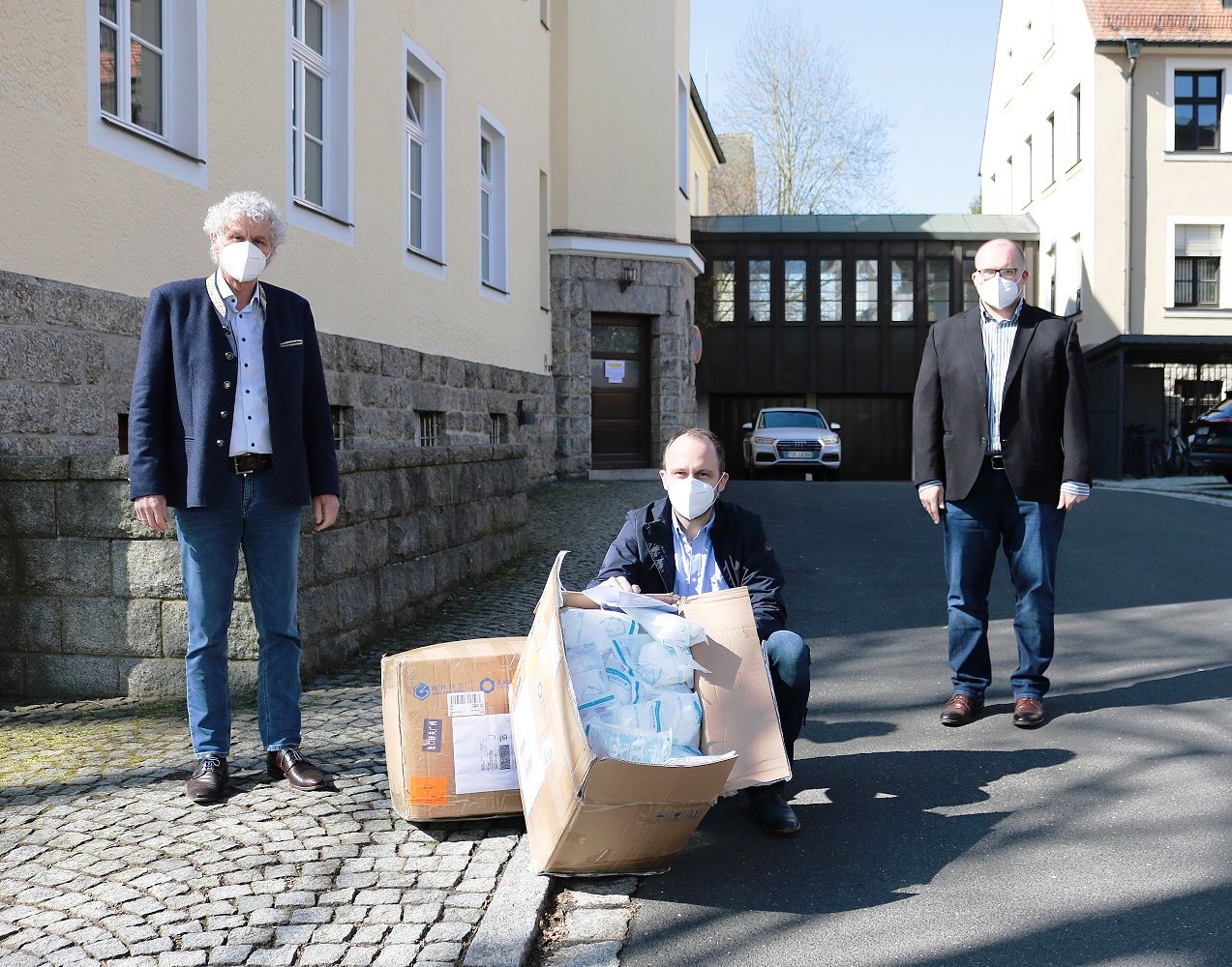 Ziegler Erdenwerk spendet 2.000 Atemschutzmasken