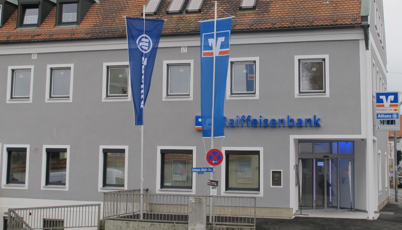 Raiffeisenbank Neustadt/WN feiert 120sten Geburtstag