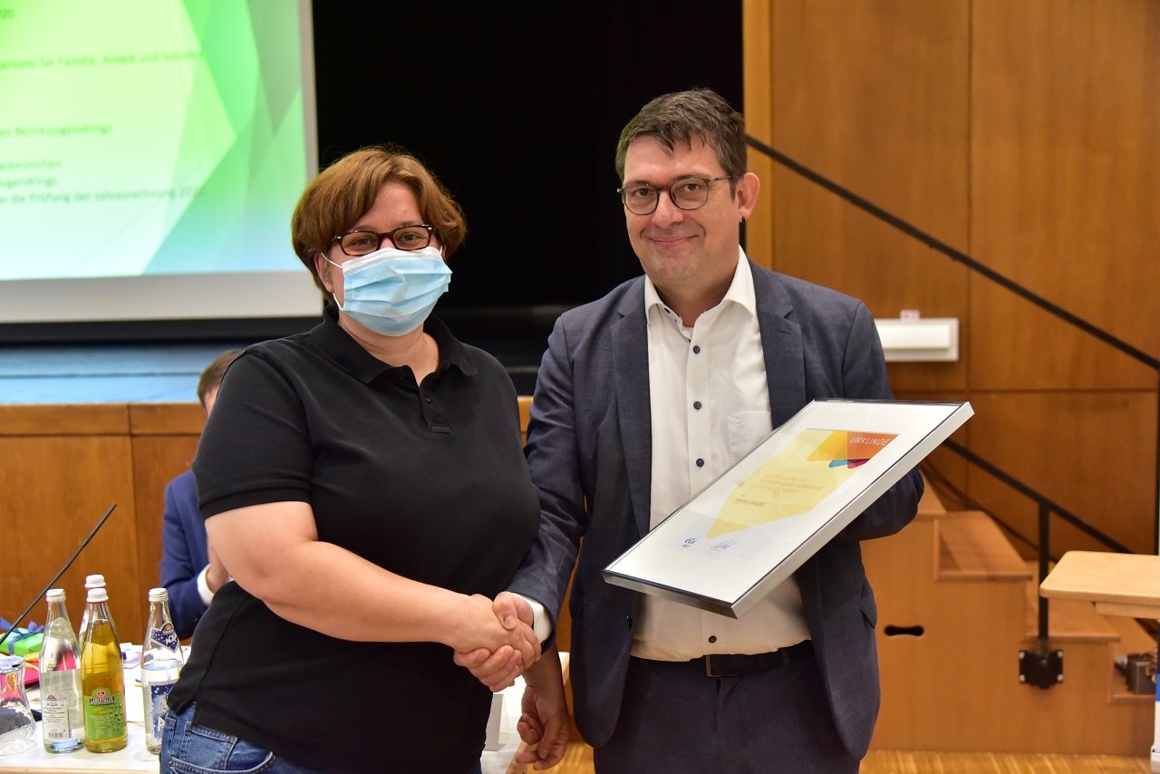 Andrea Glaubitz für hervorragende Verdienste aus