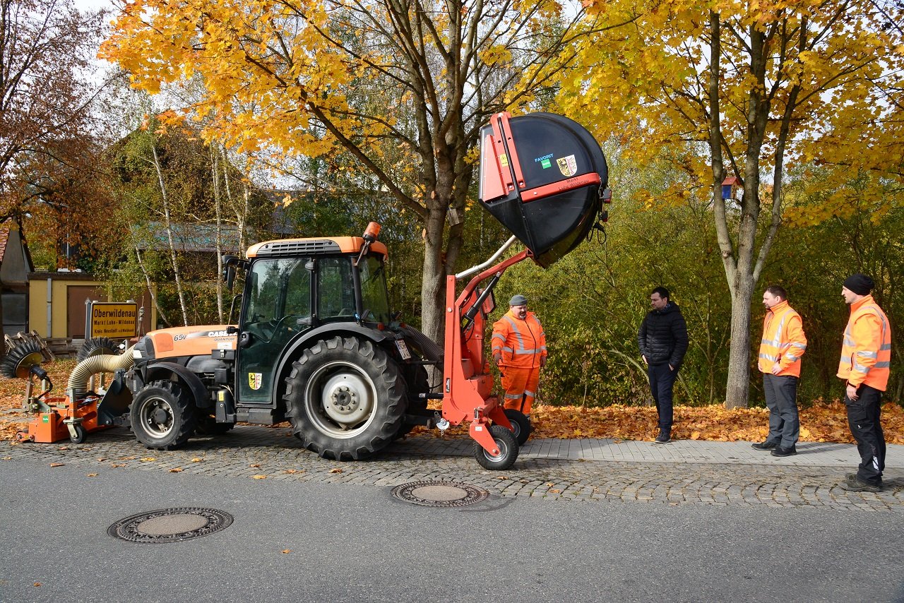 Markt investiert in Maschinenpark des Bauhofs