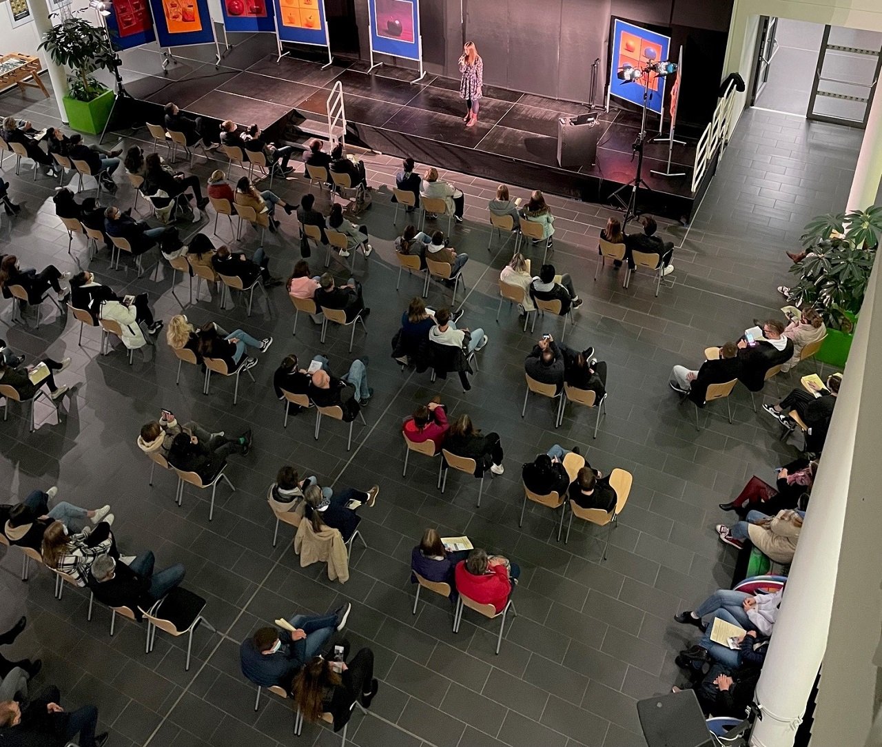 Infoabend der FOS ein voller Erfolg