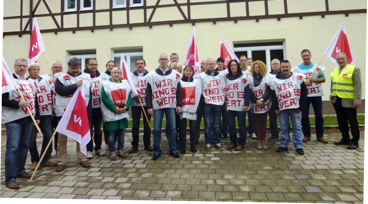 Zivilbeschäftigte des Truppenübungsplatzes Grafenwöhr streiken