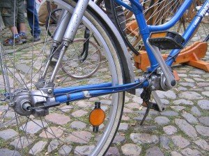 (Jugendliche) Radfahrer gegen Autofahrer: Viel Ärger, noch mehr Fragen