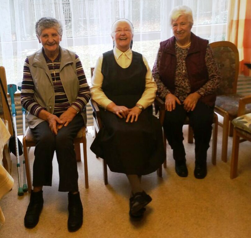 85 Jahre und fit wie ein Turnschuh: Anne Simon feiert Geburtstag