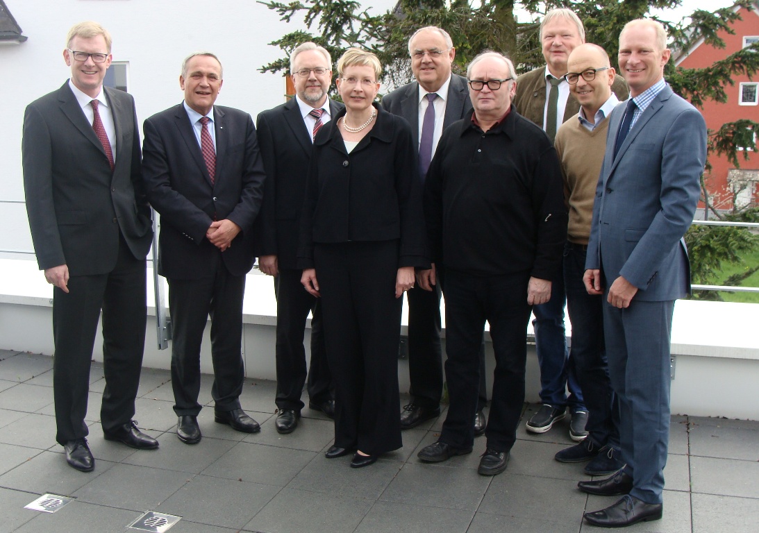 Aufsichtsrat der Stromnetz Weiden GmbH & Co. KG konstituiert sich