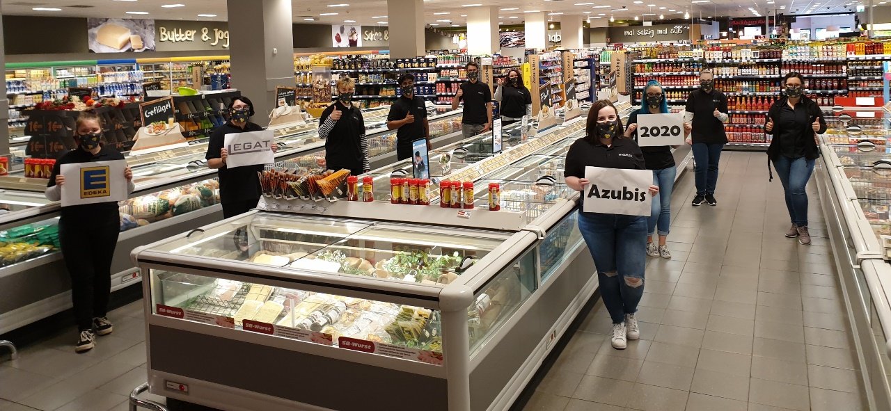 Neun Azubis für Edeka Legat