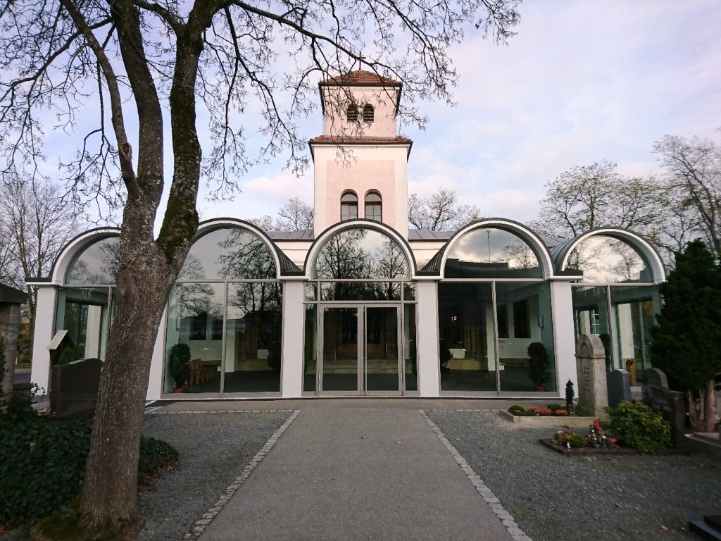 Aussegnungshalle am Stadtfriedhof rundum erneuert