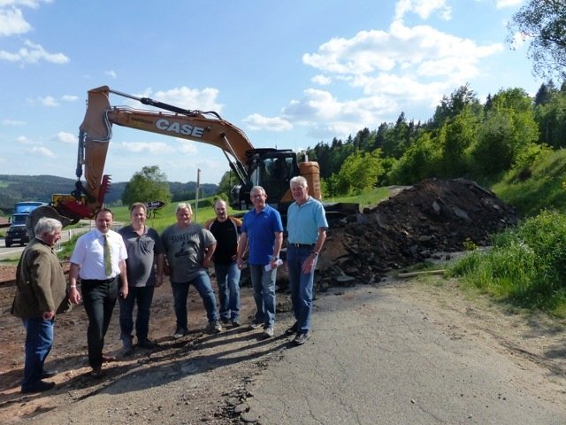 Neue Straße für Döllnitz