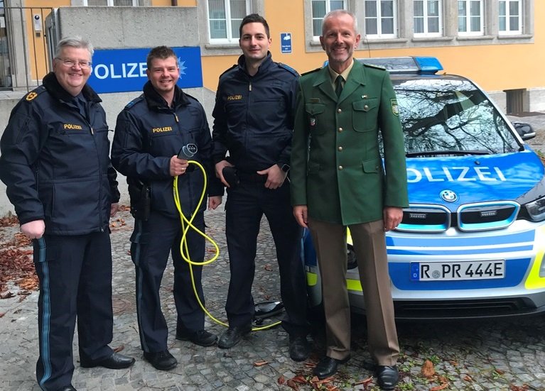 Erster E-Streifenwagen in Oberpfalz unterwegs