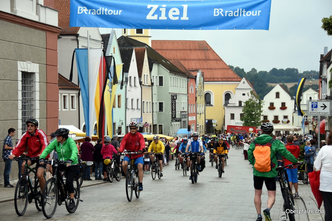 BR-Radltour in Neustadt angekommen