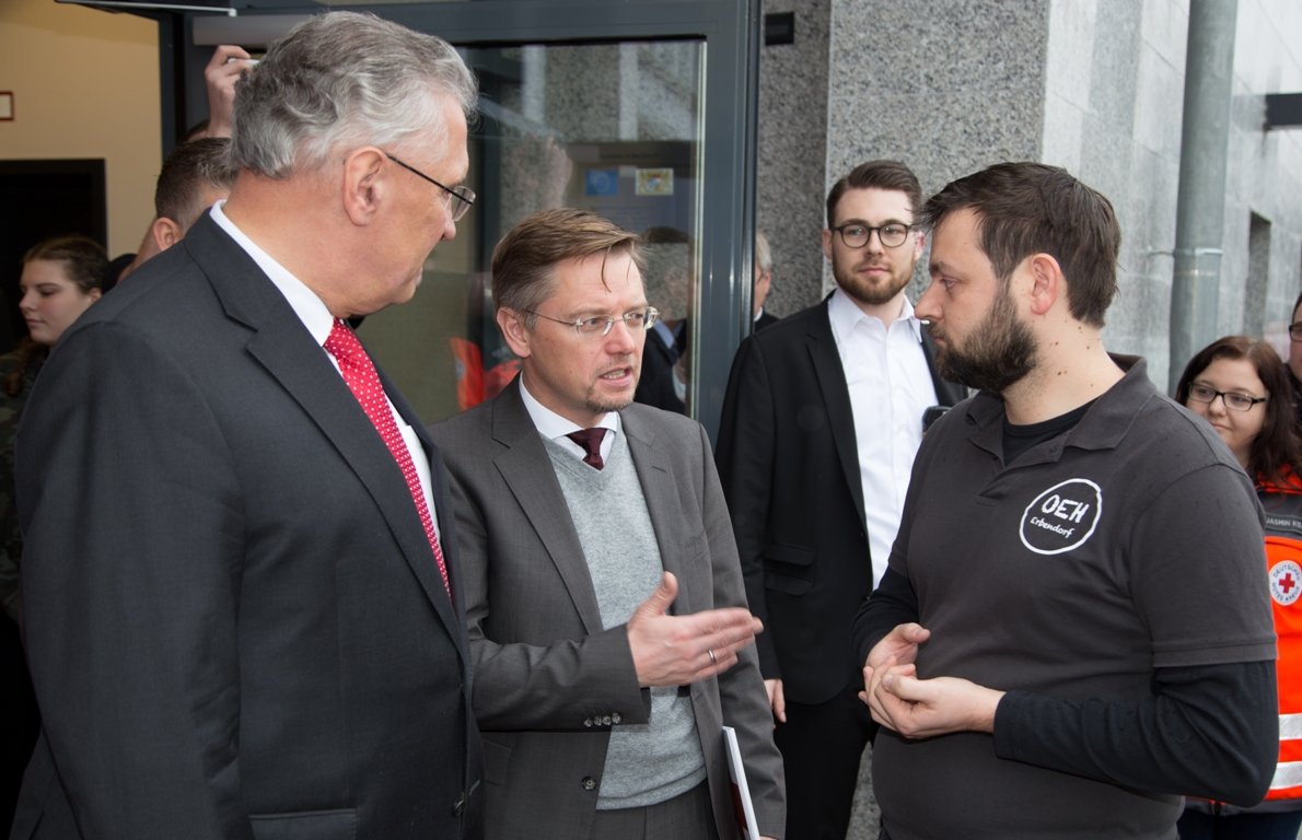 Innenminister Herrmann lobt Organisierte Erste Hilfe Erbendorf