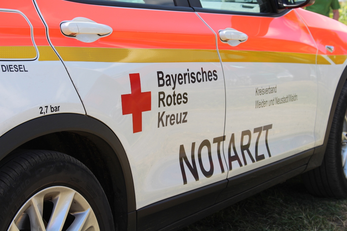 Motorradfahrer (21) bei Unfall schwer verletzt