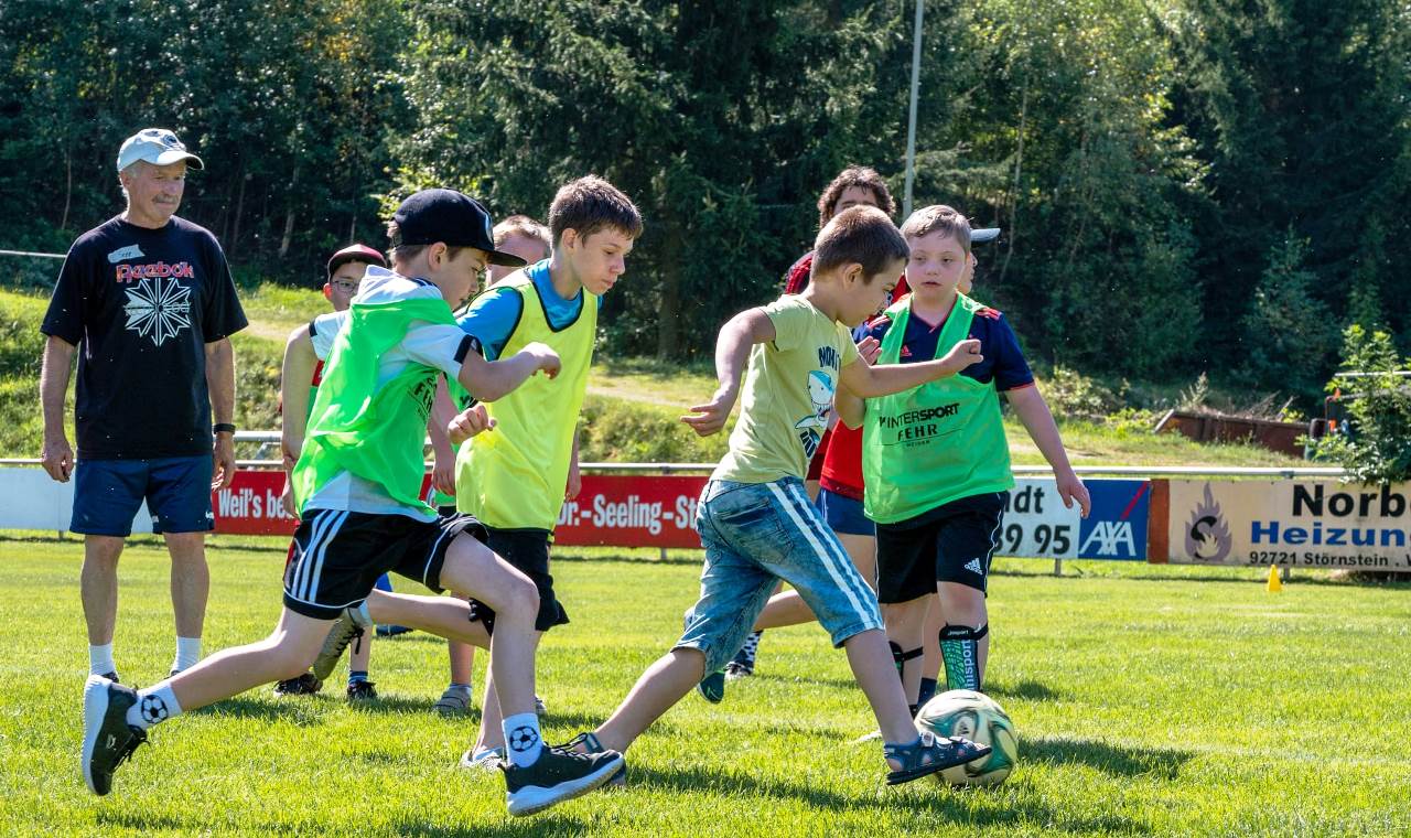 Team Bananenflanke: Auf geht’s zum Training!