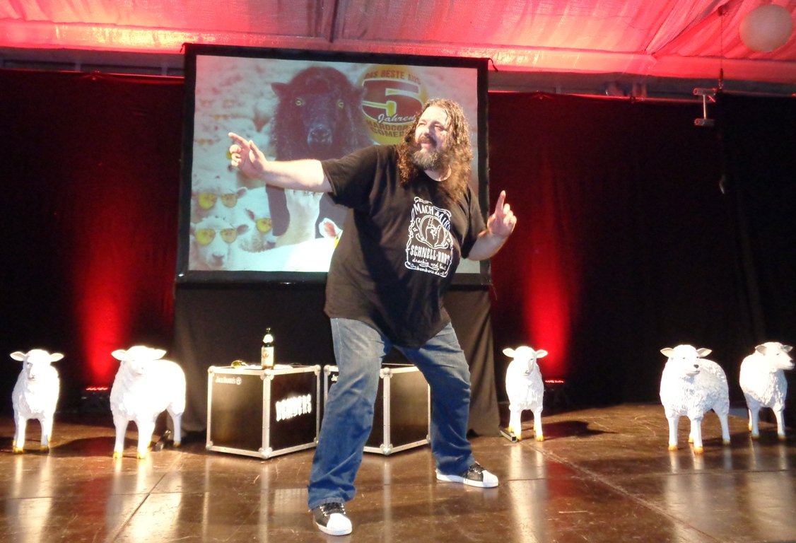 Hardcore-Comedian ganz privat: „Bembers“ im Interview