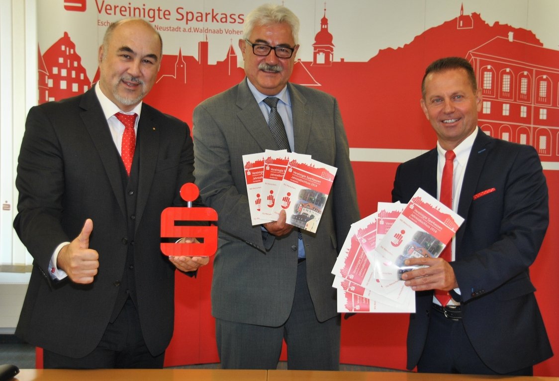 Niedrigzinsen kein Problem: Sparkasse zieht positive Bilanz