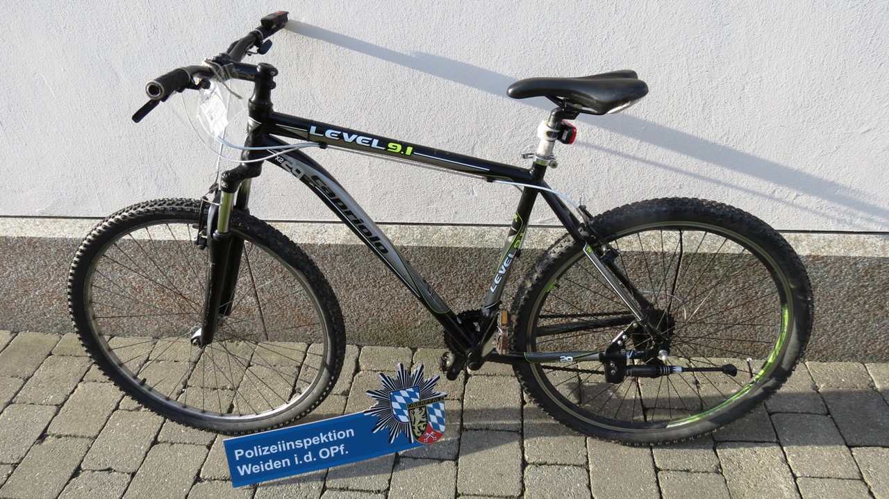 Rechtmäßiger Fahrradbesitzer gesucht