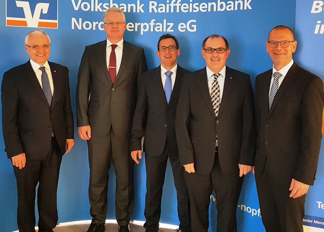 Fusion, Spenden, Wachstum: Erfolgreiches Jahr der Volksbank Raiffeisenbank Nordoberpfalz