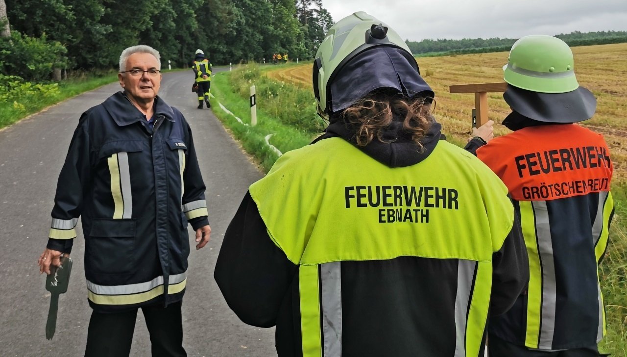 Viele Jahrzehnte – eine Leidenschaft: Vollblutfeuerwehrler bilden über 1.200 Feuerwehrleute aus
