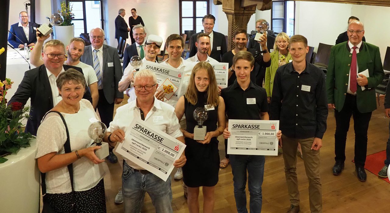Lehrer-Schüler-Projekt für Senioren ist preisverdächtig!