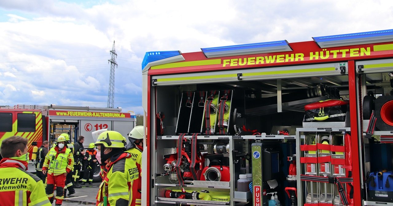 Mitarbeiter verhindern Großbrand in Müllfirma