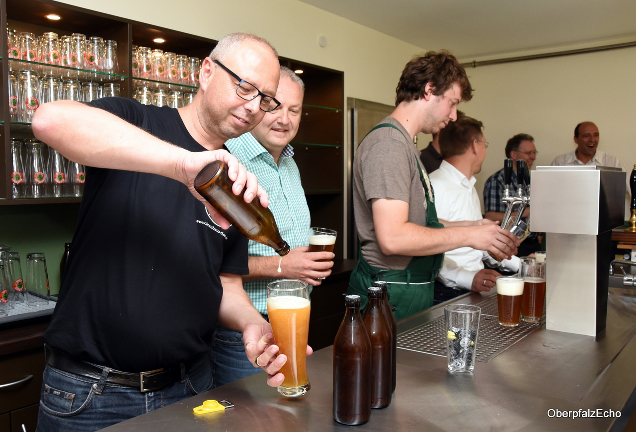 Bier des Monats mit passender Musik genießen