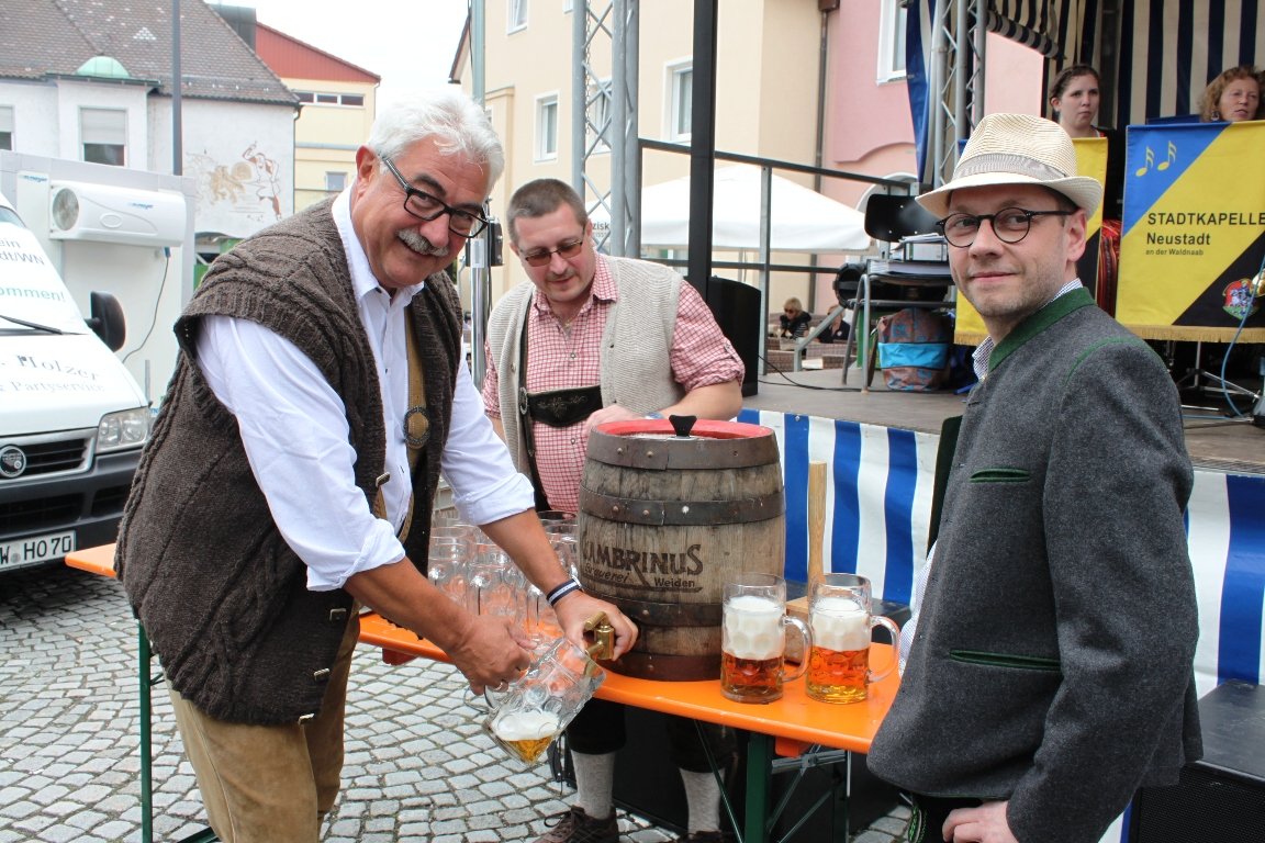 Neustädter feiern ein entspanntes Bürgerfest