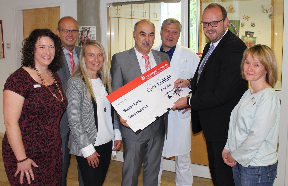 Bunter Kreis Nordoberpfalz begeistert Landrat