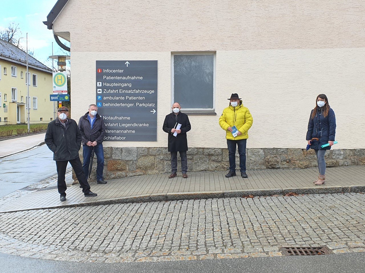 Bushaltestelle Reiserdorf: Gemeinde und Medbo im Schulterschluss