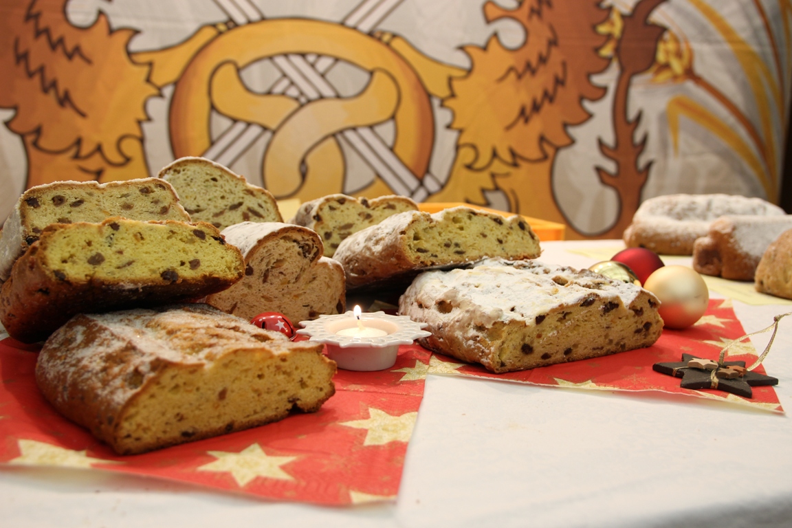 Stollenverköstigung in Weiden: Probieren gewünscht!