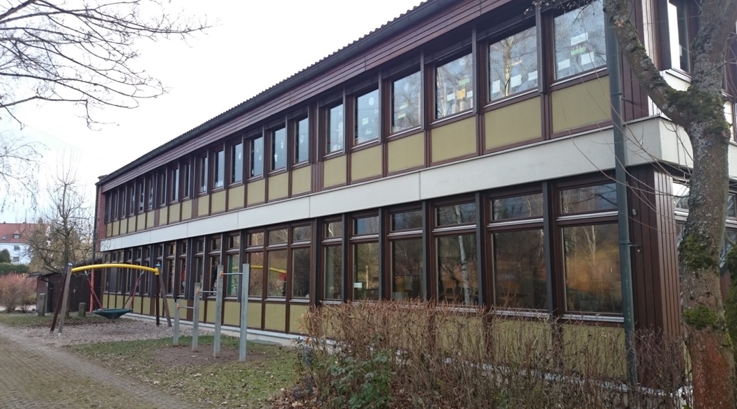 Sachbeschädigung an Clausnitzer-Schule