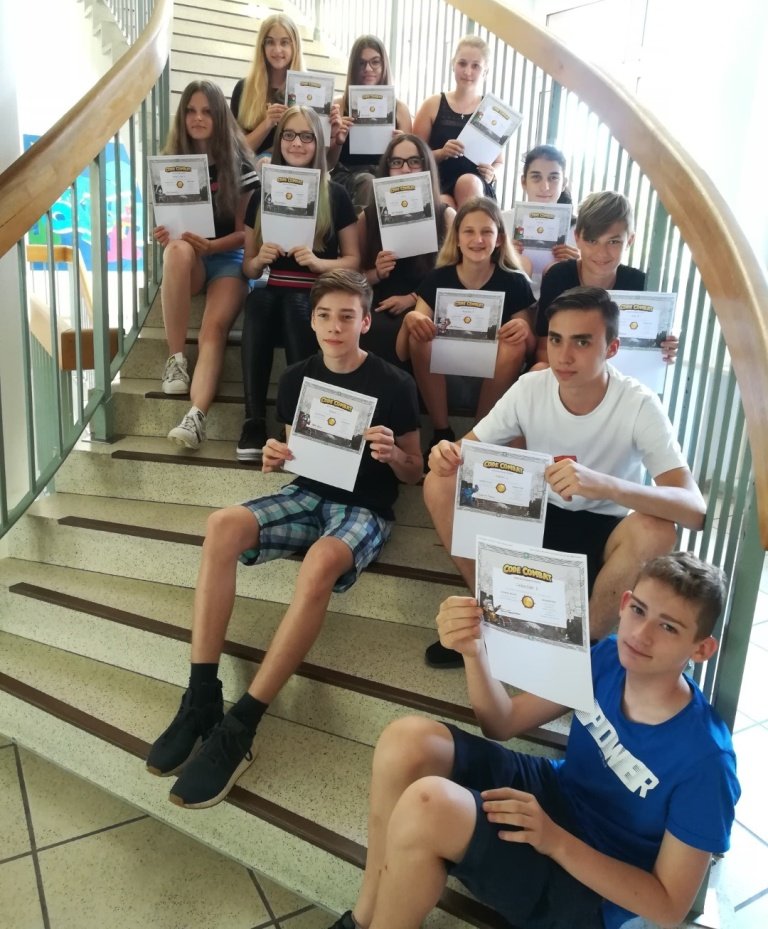 Kampf gegen virtuelle Monster 