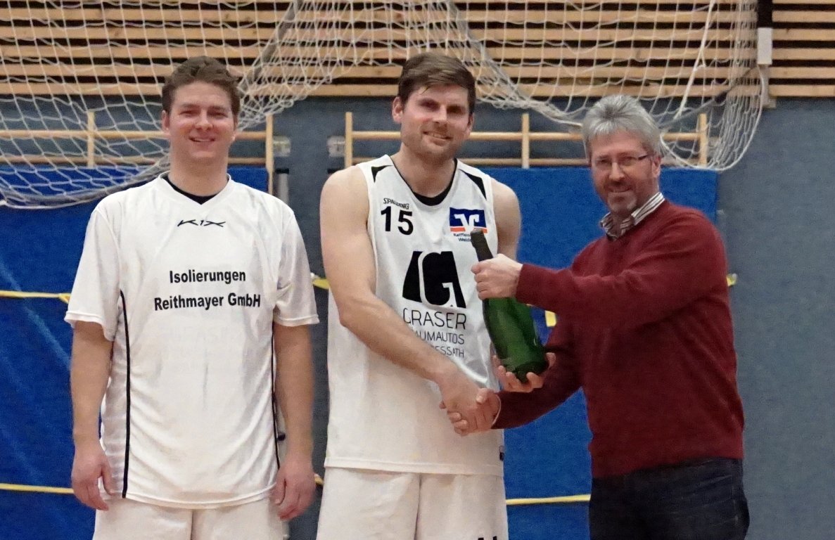 100 Basketball-Spiele – Zwei Ehrenmänner bei DJK Pressath