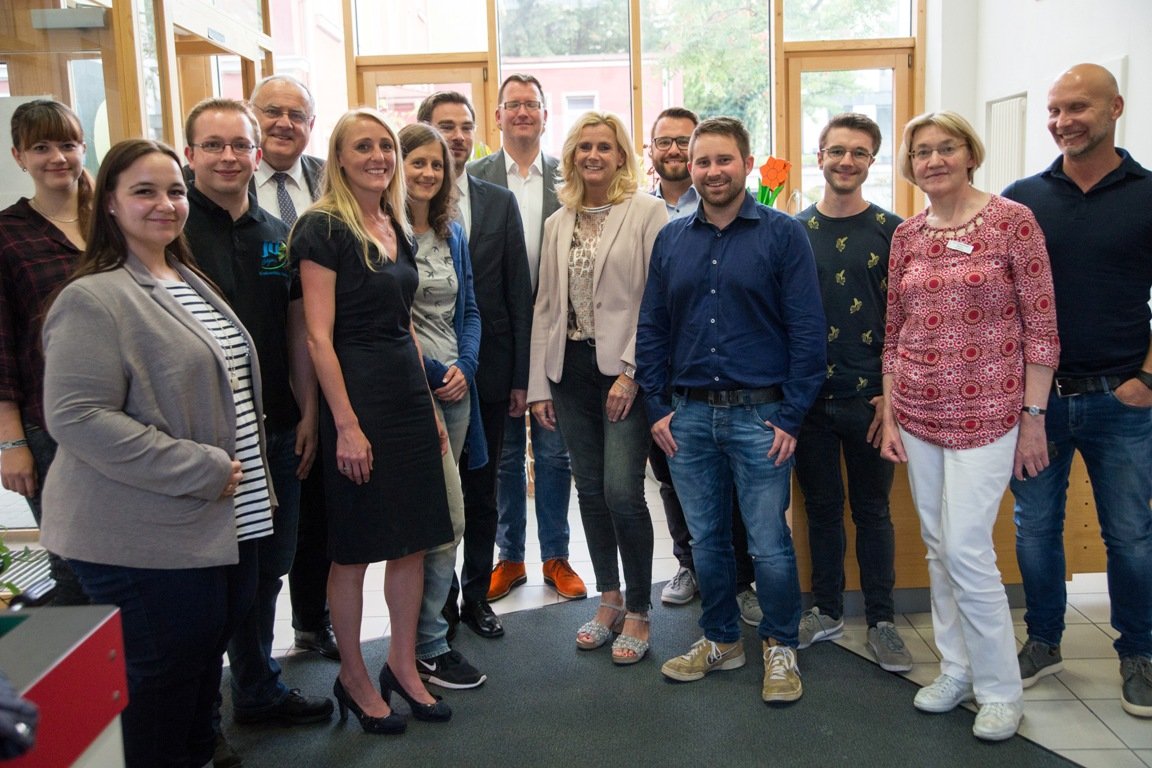 Nachwuchspolitiker besuchen Kinder- und Jugendpsychiatrie in Weiden