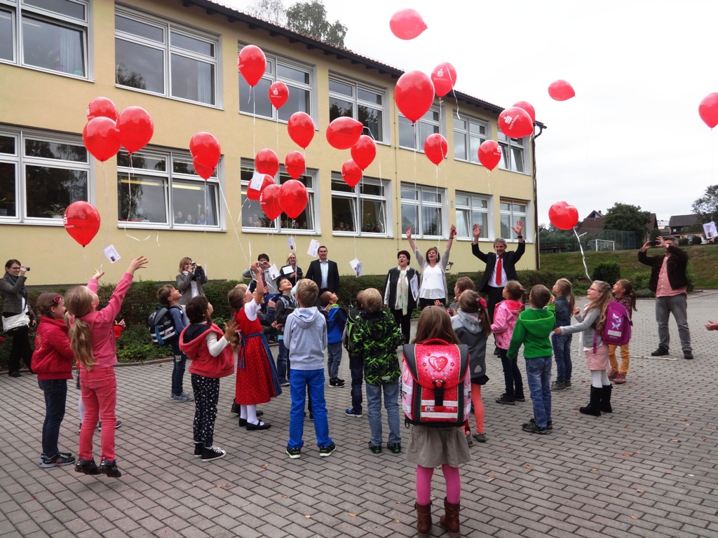 Schulbeginn an der Grundschule Püchersreuth (Schuljahr 2016/17)