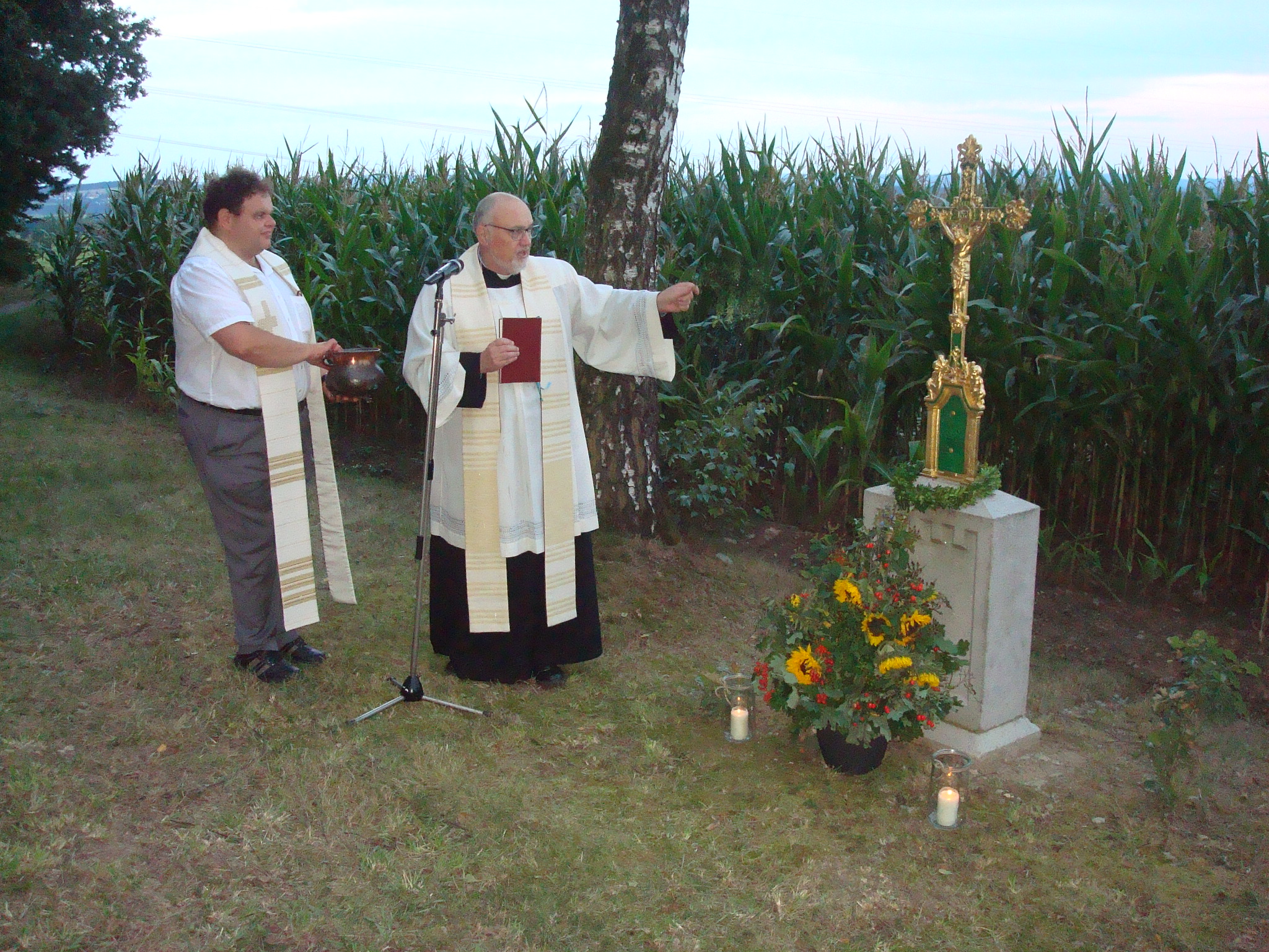 Feldkreuzeinweihung in Kleinbüchelberg